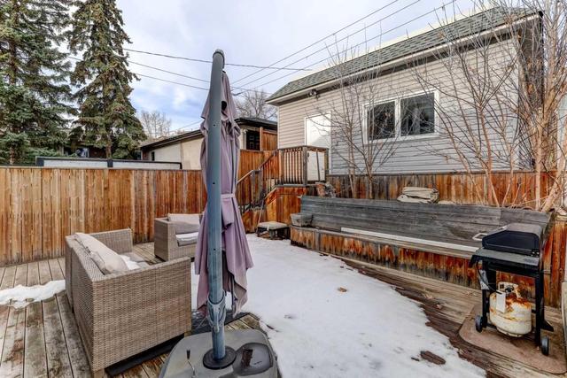 2434 7 Avenue Nw, House detached with 3 bedrooms, 3 bathrooms and 2 parking in Calgary AB | Image 31