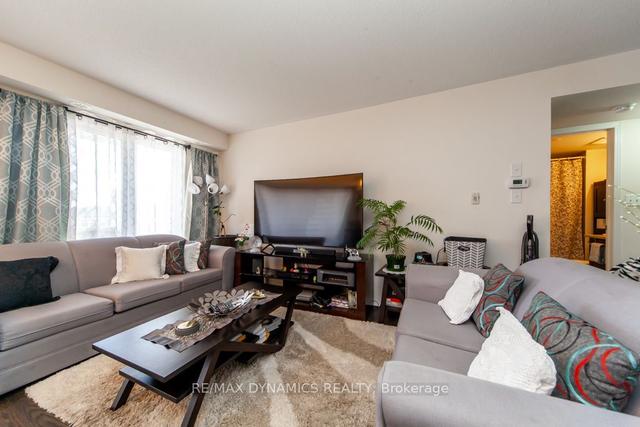 33 - 651a Warden Ave, Townhouse with 3 bedrooms, 2 bathrooms and 2 parking in Toronto ON | Image 4