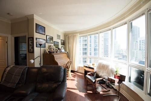 603 - 2087 Lake Shore Blvd W, Condo with 1 bedrooms, 1 bathrooms and 1 parking in Toronto ON | Image 3