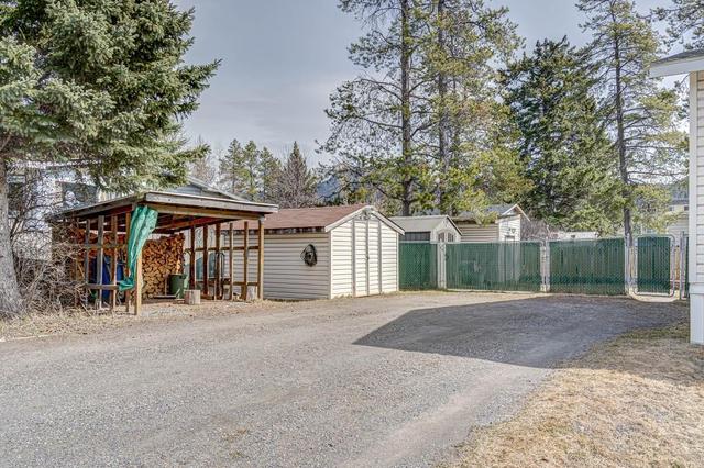 514 Buckthorn Road, House detached with 3 bedrooms, 2 bathrooms and null parking in Sparwood BC | Image 32