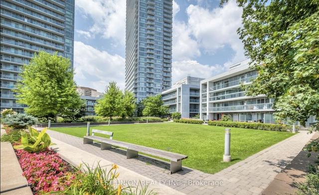1608 - 30 Herons Hill Way, Condo with 1 bedrooms, 1 bathrooms and 1 parking in Toronto ON | Image 5