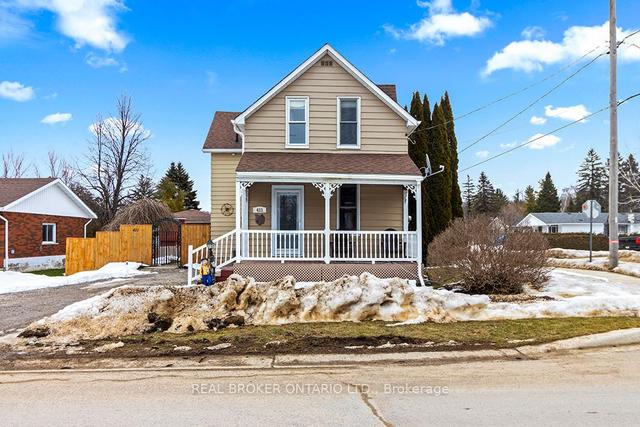 411 Taylor St, House detached with 3 bedrooms, 2 bathrooms and 6 parking in South Bruce Peninsula ON | Image 30