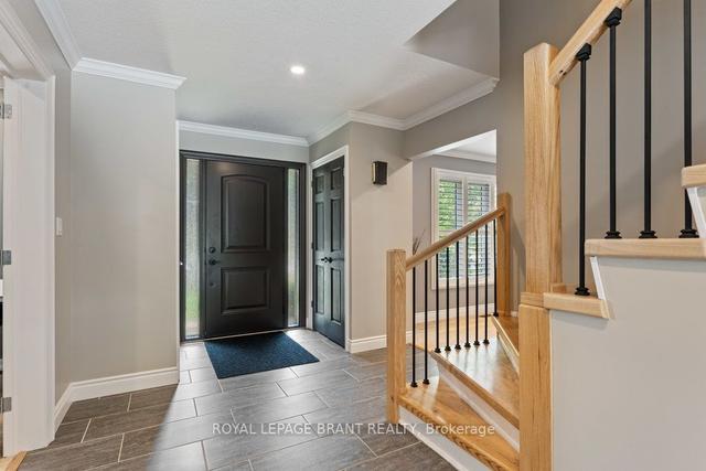 17 Scarfe Gdns, House detached with 4 bedrooms, 4 bathrooms and 4 parking in Brantford ON | Image 3