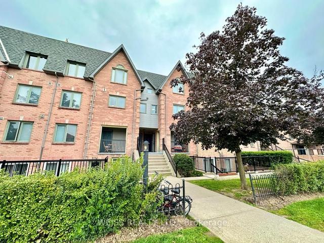 1005 - 75 Weldrick Rd E, Townhouse with 3 bedrooms, 3 bathrooms and 2 parking in Richmond Hill ON | Image 1