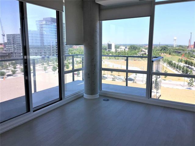 s701 - 455 Front St E, Condo with 1 bedrooms, 1 bathrooms and 1 parking in Toronto ON | Image 10