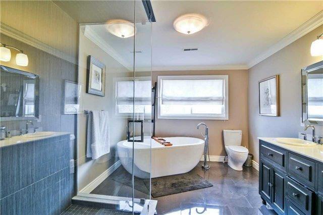 2006 Water's Edge Dr, House detached with 3 bedrooms, 4 bathrooms and 4 parking in Oakville ON | Image 13