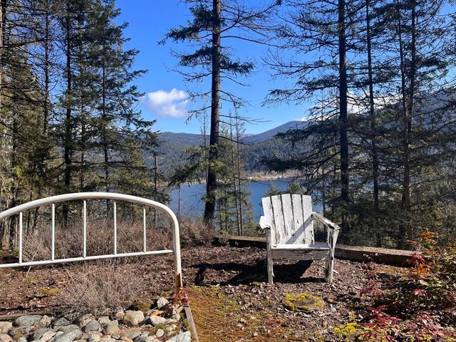 1614 Strome Road, House detached with 3 bedrooms, 1 bathrooms and null parking in Kootenay Boundary C BC | Image 26