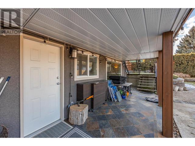 1434 Gaddes Avenue, House detached with 3 bedrooms, 2 bathrooms and 6 parking in Kelowna BC | Image 34