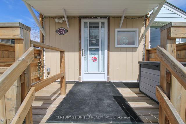 762 Gillespie Ave, House detached with 2 bedrooms, 2 bathrooms and 3 parking in Peterborough ON | Image 35