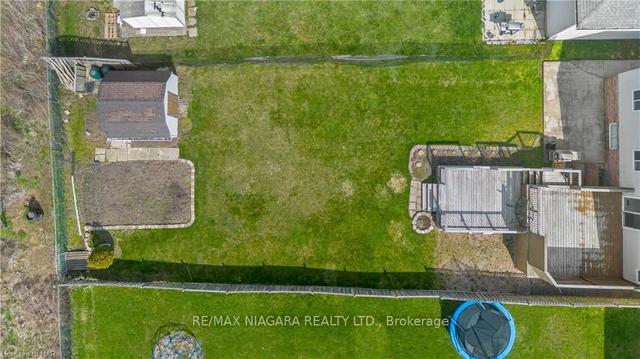 7797 Bishop Ave, House detached with 3 bedrooms, 2 bathrooms and 6 parking in Niagara Falls ON | Image 30