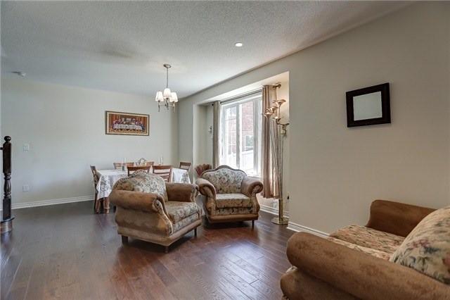 31 Bignell Cres, House detached with 4 bedrooms, 5 bathrooms and 4 parking in Ajax ON | Image 2