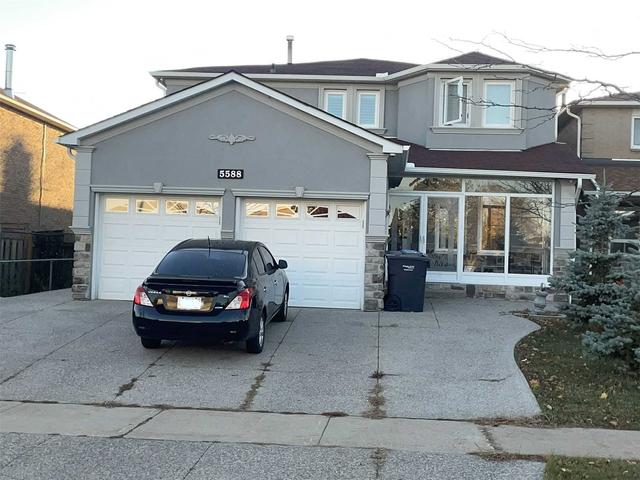 5588 Millbrook Lane, House detached with 4 bedrooms, 4 bathrooms and 5 parking in Mississauga ON | Card Image