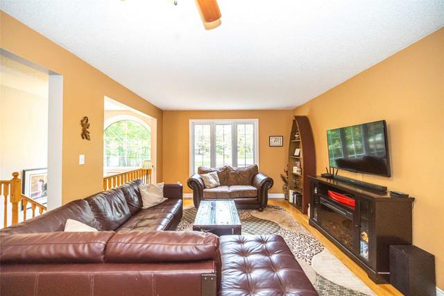 165 Springhome Rd, House detached with 2 bedrooms, 2 bathrooms and 11 parking in Oro Medonte ON | Image 40