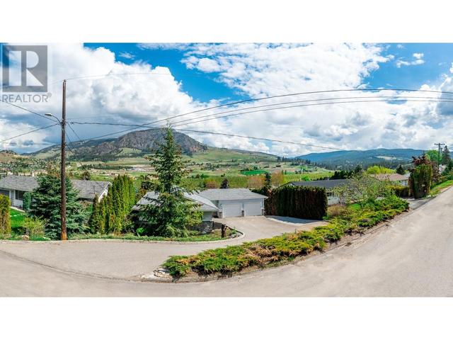 2215 Verde Vista Road, House detached with 4 bedrooms, 2 bathrooms and 7 parking in Kelowna BC | Image 48