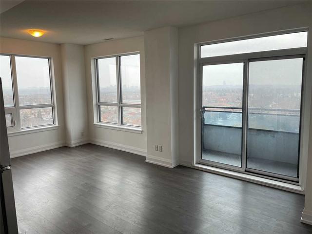 924 - 7900 Bathurst St, Condo with 2 bedrooms, 2 bathrooms and 1 parking in Vaughan ON | Image 2