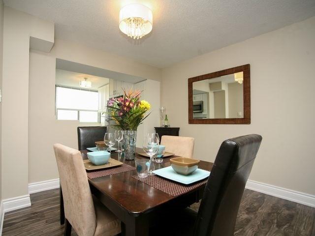 1002 - 355 Rathburn Rd E, Condo with 3 bedrooms, 2 bathrooms and 2 parking in Mississauga ON | Image 3