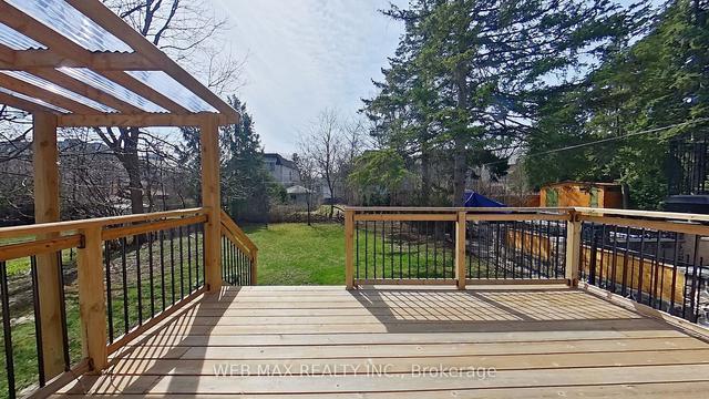 129 Betty Ann Dr, House detached with 3 bedrooms, 2 bathrooms and 8 parking in Toronto ON | Image 16