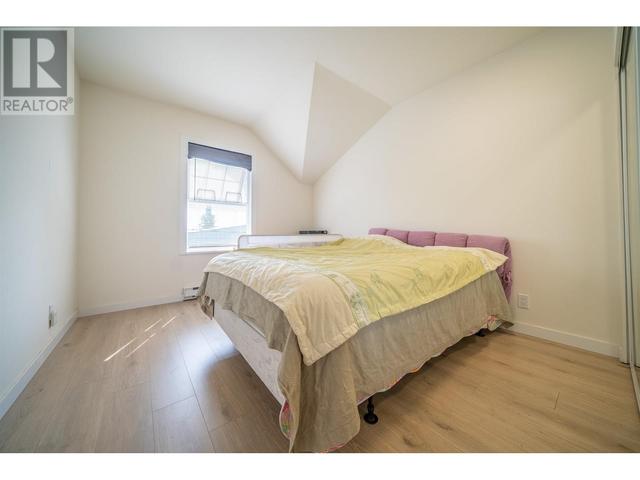10 - 6262 Ash Street, House attached with 3 bedrooms, 3 bathrooms and 2 parking in Vancouver BC | Image 6