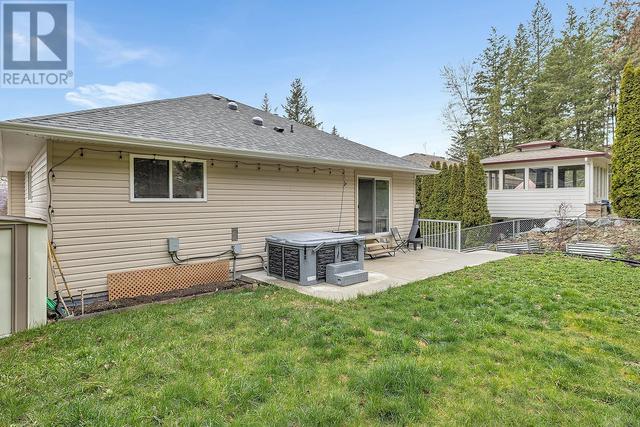 2688 Copper Ridge Drive, House detached with 4 bedrooms, 3 bathrooms and 2 parking in West Kelowna BC | Image 50