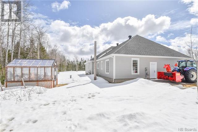 824 Centenaire Street, House detached with 3 bedrooms, 2 bathrooms and null parking in Paquetville NB | Image 9