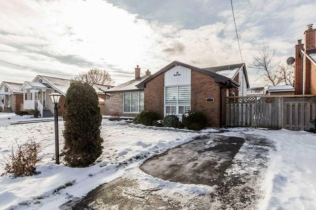22 Newark Ave, House detached with 3 bedrooms, 2 bathrooms and 2 parking in Hamilton ON | Image 20