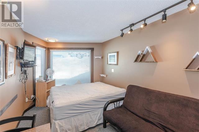 126 - 5375 Big White Road, Condo with 0 bedrooms, 1 bathrooms and 1 parking in Kootenay Boundary E BC | Image 14