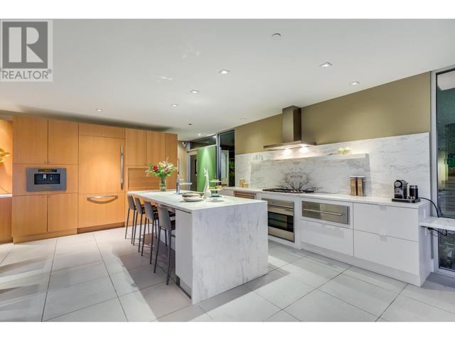 4313 Rockridge Road, House detached with 5 bedrooms, 7 bathrooms and 4 parking in West Vancouver BC | Image 11