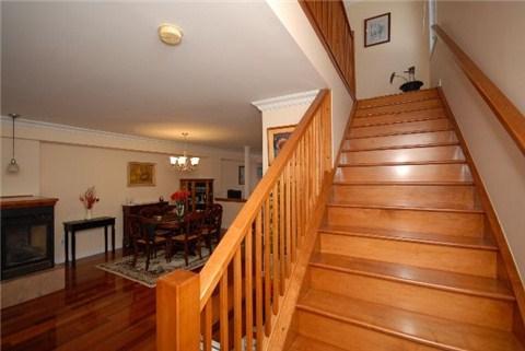 591 Curzon Ave, House detached with 3 bedrooms, 3 bathrooms and 4 parking in Mississauga ON | Image 10