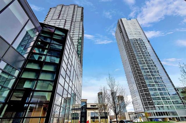 2606 - 2910 Highway 7 Rd, Condo with 2 bedrooms, 2 bathrooms and 2 parking in Vaughan ON | Image 1