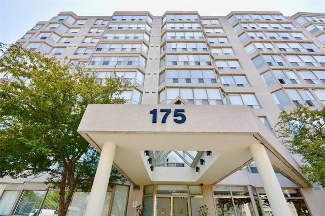 711 - 175 Cedar Ave, Condo with 2 bedrooms, 2 bathrooms and 1 parking in Richmond Hill ON | Image 1