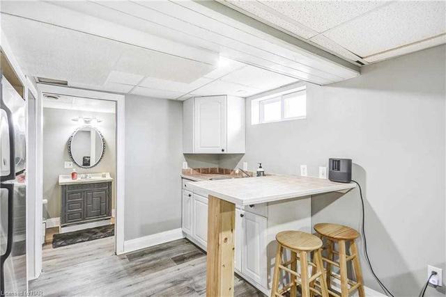 23 Blain Pl, House detached with 2 bedrooms, 2 bathrooms and 7 parking in St. Catharines ON | Image 26