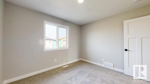 9822 225a St Nw, House detached with 3 bedrooms, 2 bathrooms and 4 parking in Edmonton AB | Image 39
