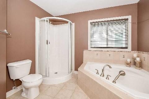 80 Hall Ave, House detached with 6 bedrooms, 4 bathrooms and 2 parking in Guelph ON | Image 11