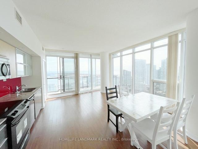 3309 - 25 Capreol Crt E, Condo with 2 bedrooms, 2 bathrooms and 1 parking in Toronto ON | Image 21
