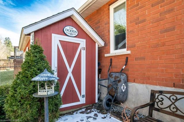 71 Mccabe Street, House detached with 4 bedrooms, 2 bathrooms and 6 parking in Greater Napanee ON | Image 32