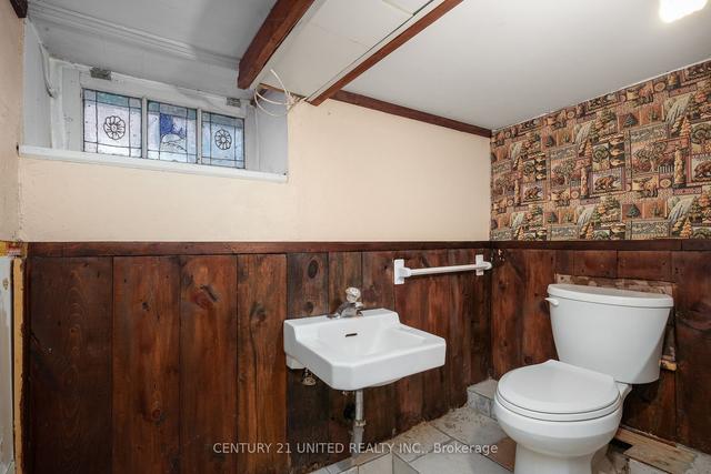 84 Aylmer St N, House detached with 4 bedrooms, 2 bathrooms and 3 parking in Peterborough ON | Image 20