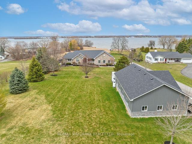 2360 County Rd 3, House detached with 3 bedrooms, 3 bathrooms and 10 parking in Prince Edward County ON | Image 29