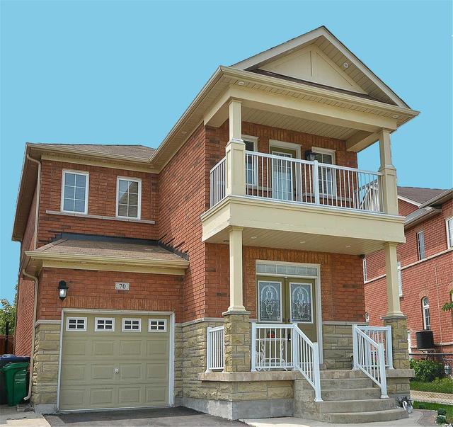 70 Tobermory Cres, House detached with 3 bedrooms, 4 bathrooms and 3 parking in Brampton ON | Image 1