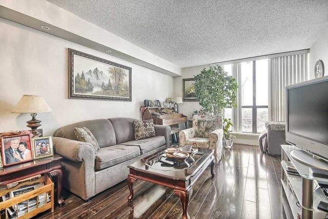 1108 - 1155 Bough Beeches Blvd, Condo with 2 bedrooms, 2 bathrooms and 2 parking in Mississauga ON | Image 6