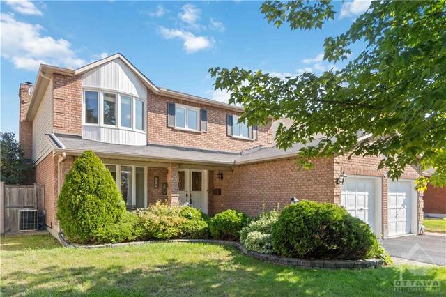 23 Hime Crescent, House detached with 4 bedrooms, 4 bathrooms and 4 parking in Ottawa ON | Image 1