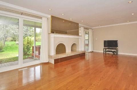 2432 Jarvis St, House detached with 3 bedrooms, 7 bathrooms and 6 parking in Mississauga ON | Image 6