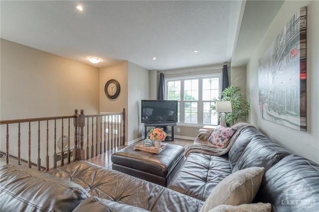 130 Caithness Private, Townhouse with 2 bedrooms, 2 bathrooms and 2 parking in Ottawa ON | Image 5
