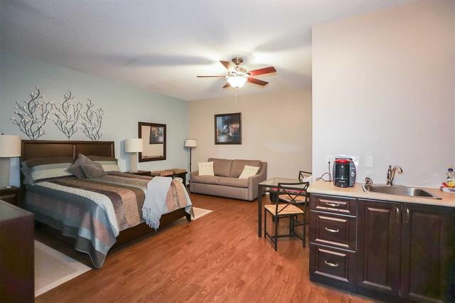 1006 - 81 Scott St, Condo with 1 bedrooms, 1 bathrooms and 1 parking in St. Catharines ON | Image 8