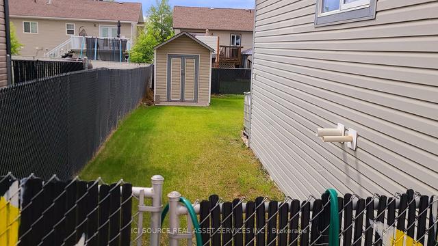 11320 102 St, House detached with 5 bedrooms, 3 bathrooms and 8 parking in Fort St. John BC | Image 11