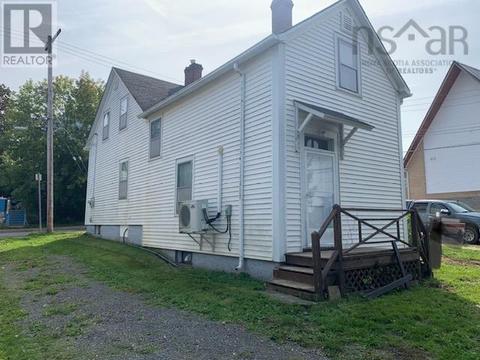 271 James Street, House detached with 5 bedrooms, 2 bathrooms and null parking in New Glasgow NS | Card Image