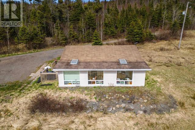12795 Highway 4 Highway, House detached with 2 bedrooms, 1 bathrooms and null parking in Richmond, Subd. B NS | Image 38