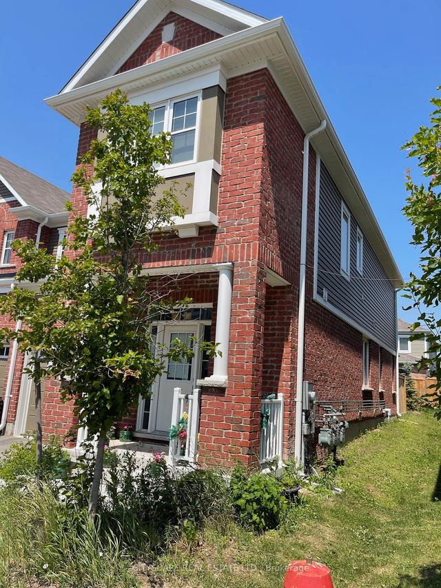143 Ridge Rd N, Townhouse with 3 bedrooms, 3 bathrooms and 2 parking in Cambridge ON | Image 8