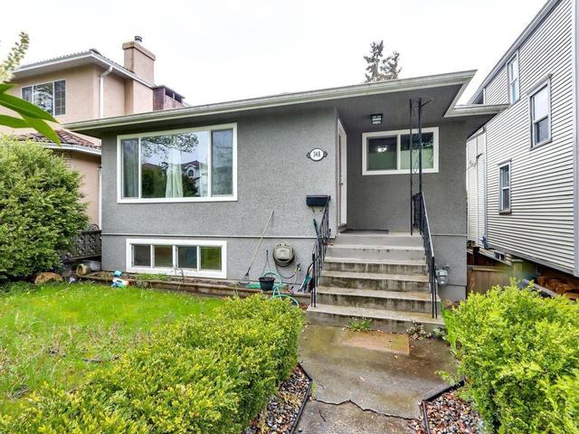 348 E 47th Avenue, House detached with 6 bedrooms, 3 bathrooms and null parking in Vancouver BC | Card Image