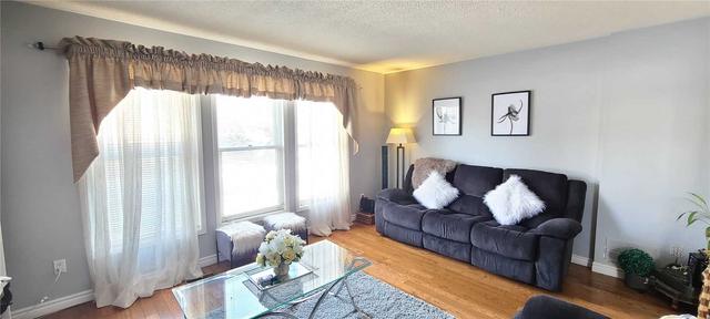 1 Newdale Pl, House detached with 4 bedrooms, 4 bathrooms and 4 parking in Brampton ON | Image 5