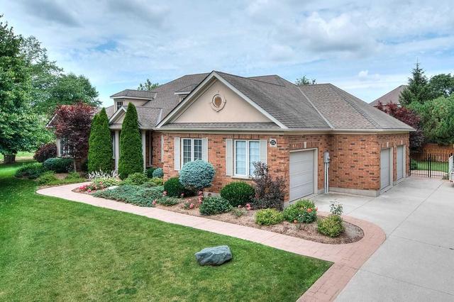 274 Pioneer Tower Rd, House detached with 3 bedrooms, 4 bathrooms and 5 parking in Kitchener ON | Image 1